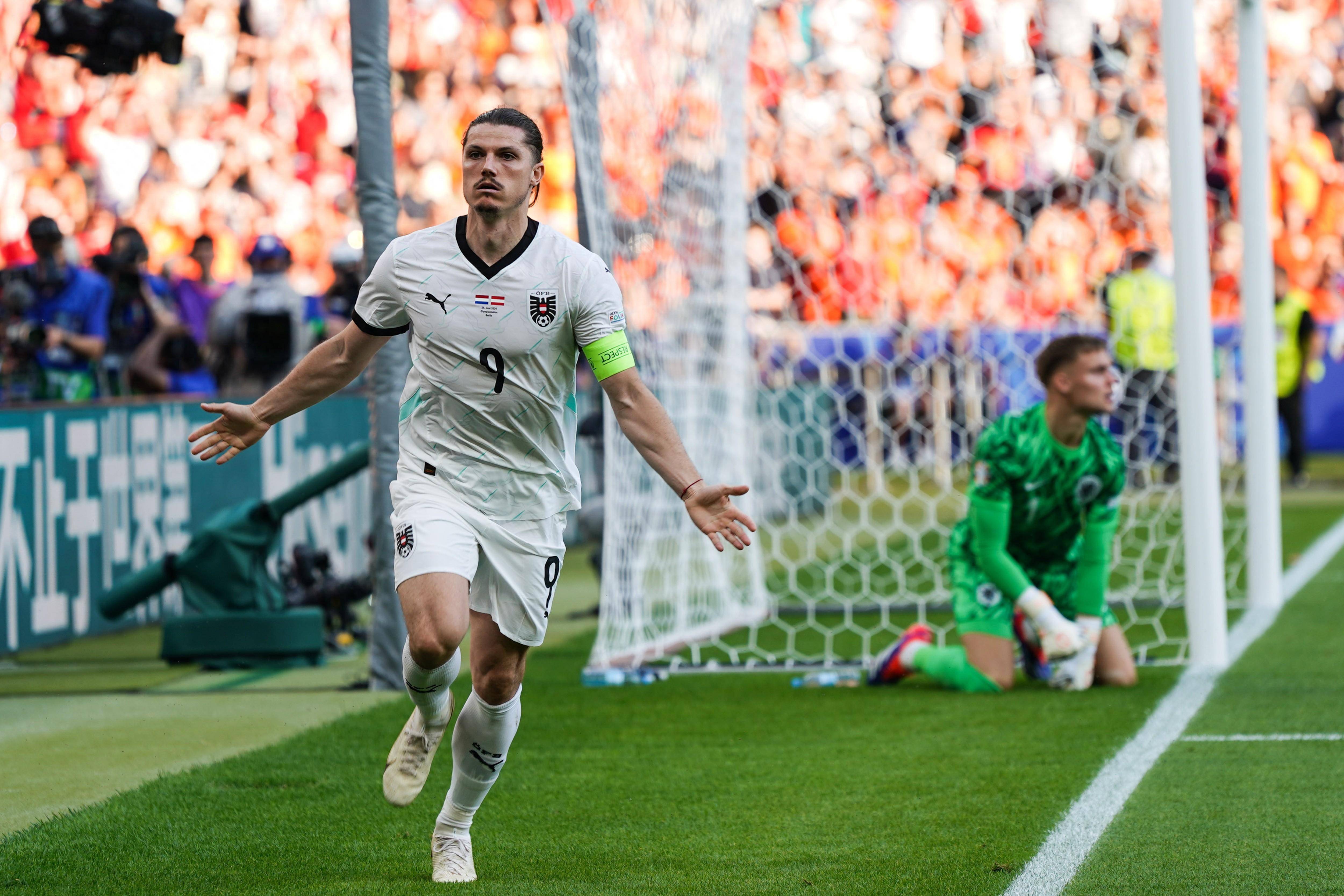 麻将胡了-智利球员在足球比赛中精彩表现获得勝利的简单介绍