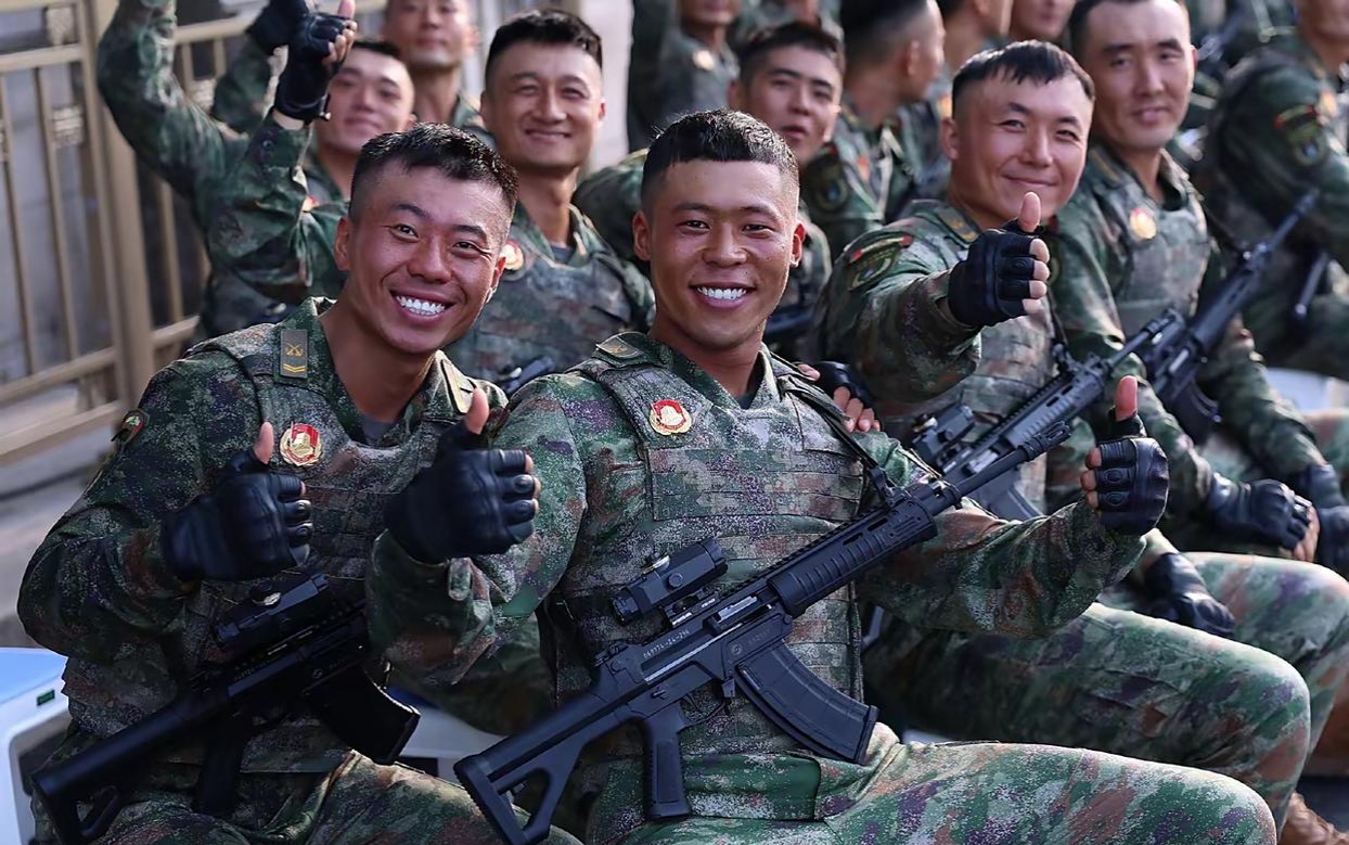 绿衫军战士备战下一场比赛,积极备战是什么