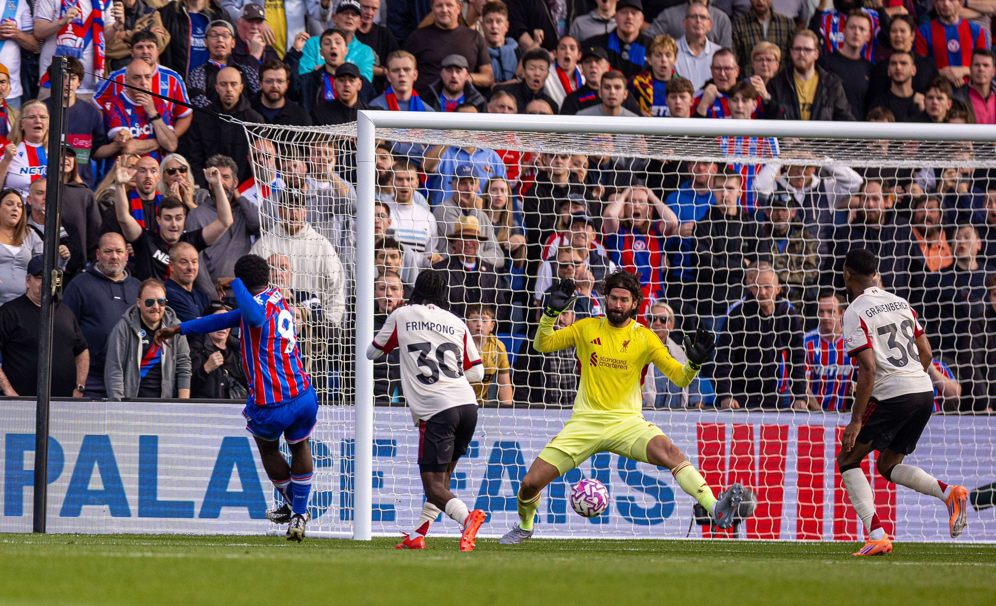 pg试玩-曼城客场大胜,领先优势再次扩大的球员